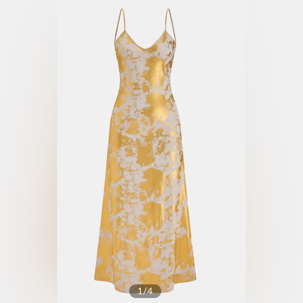 💕NEW💕 Metallic Print V-Neck Backless Slip Long Dress
